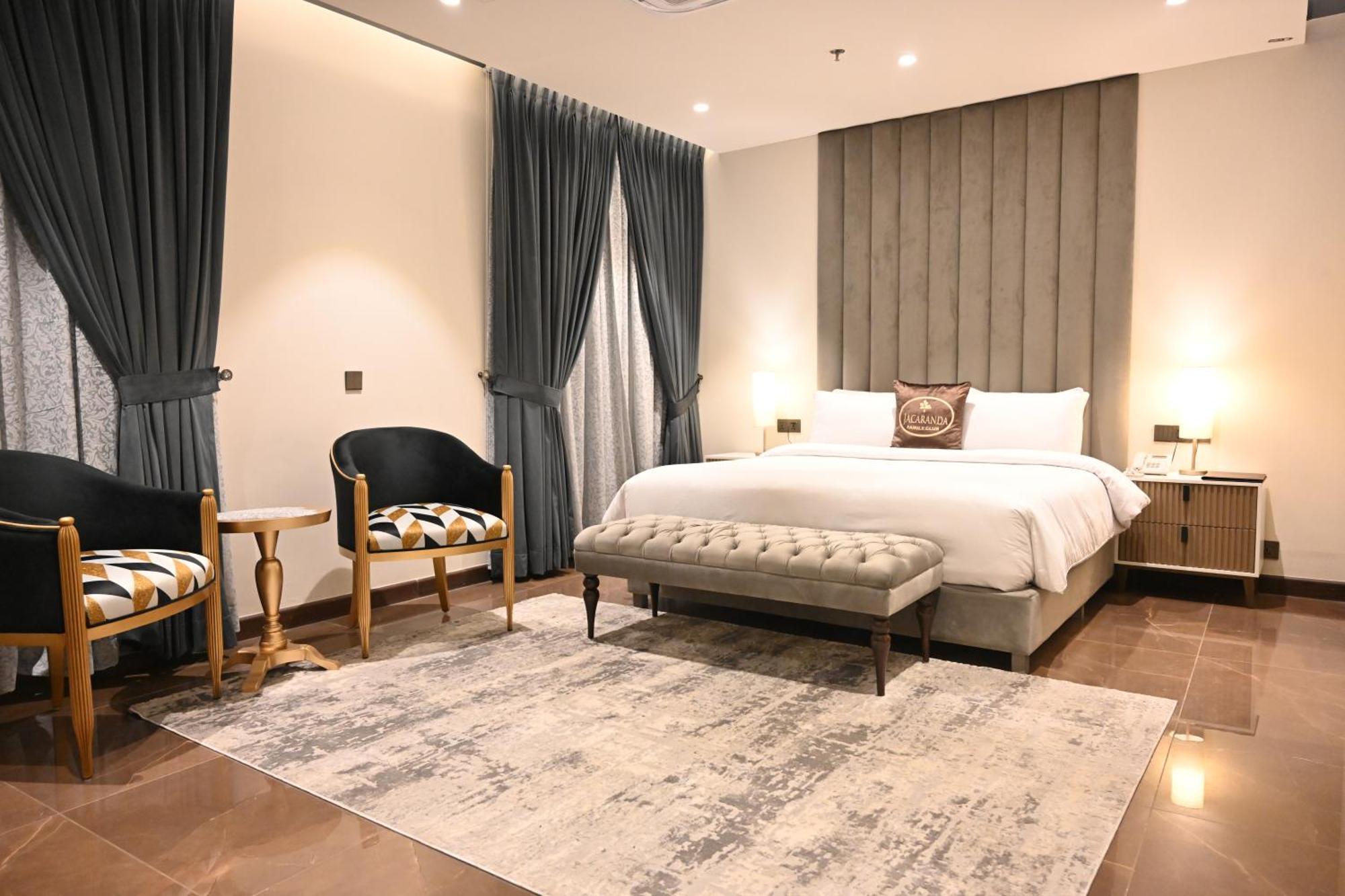 Jacaranda Heights Hotel Islamabad Buitenkant foto